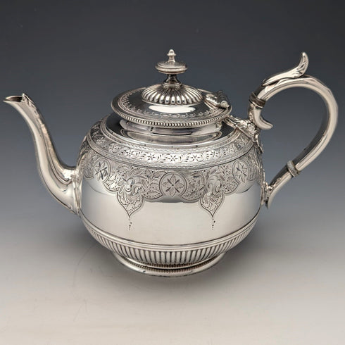 19世紀後半 英国アンティーク シルバープレート製 ティーポット James Dixon&Sons